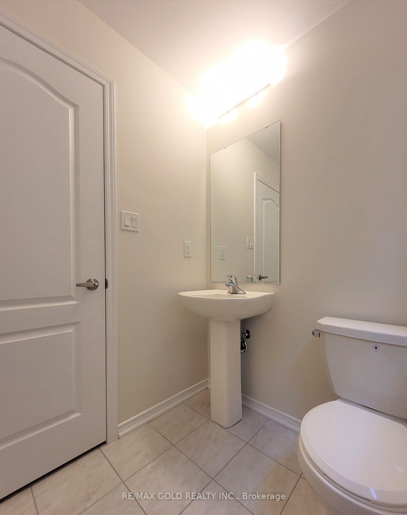 11 Amos Avenue • Brantford, ON photo 15