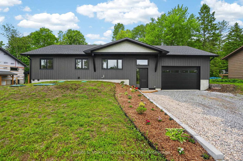 1093 Highway 141 Drive
