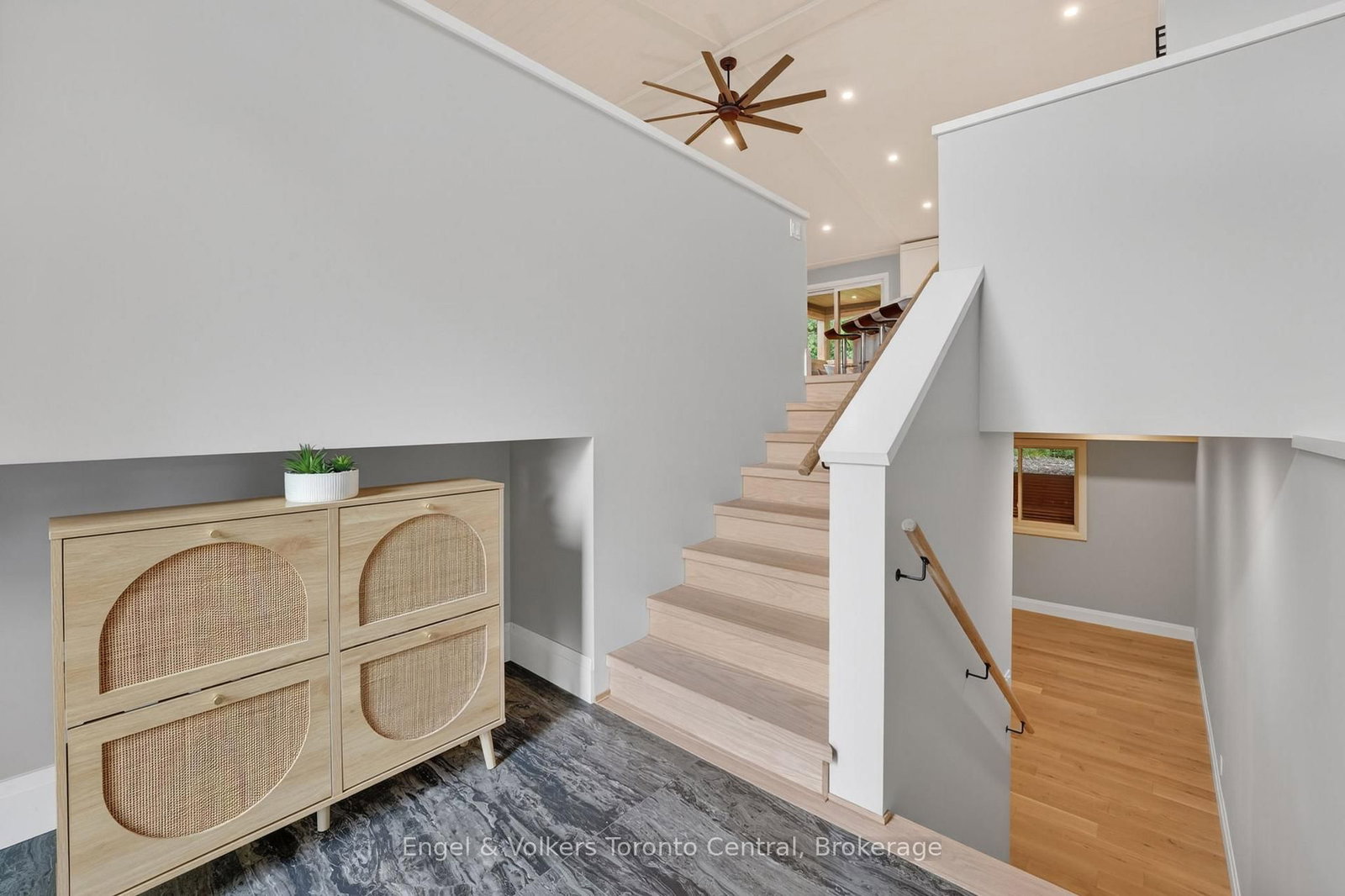 1093 Highway 141 Drive • Seguin, ON photo 9