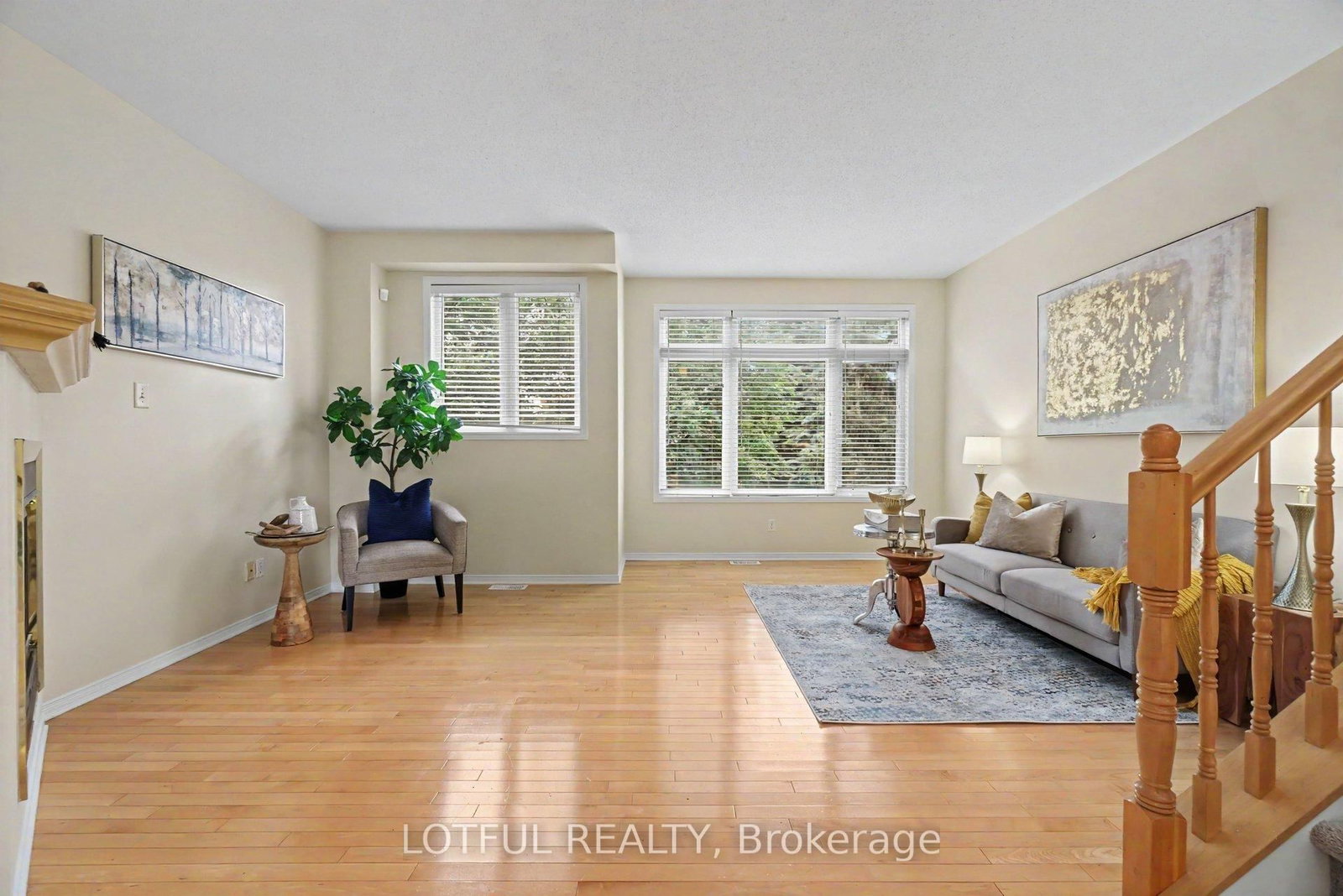 68 Metropole Private • Ottawa, ON photo 17