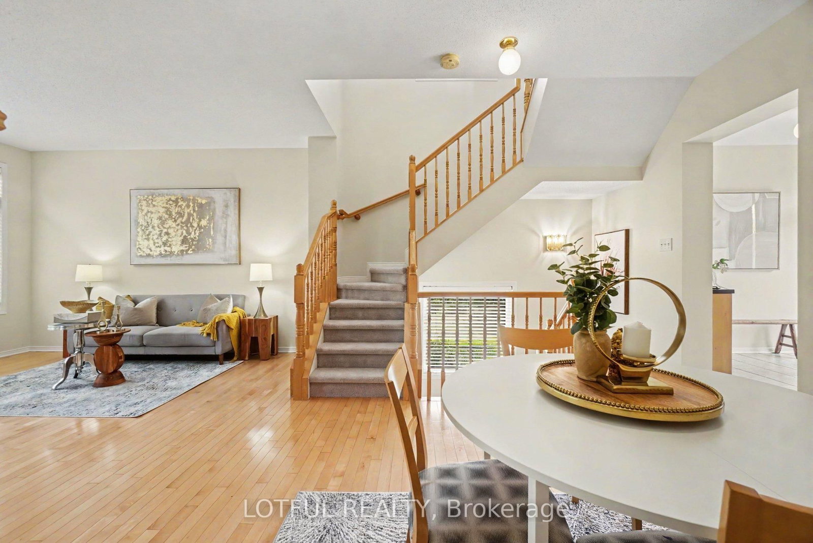 68 Metropole Private • Ottawa, ON photo 19