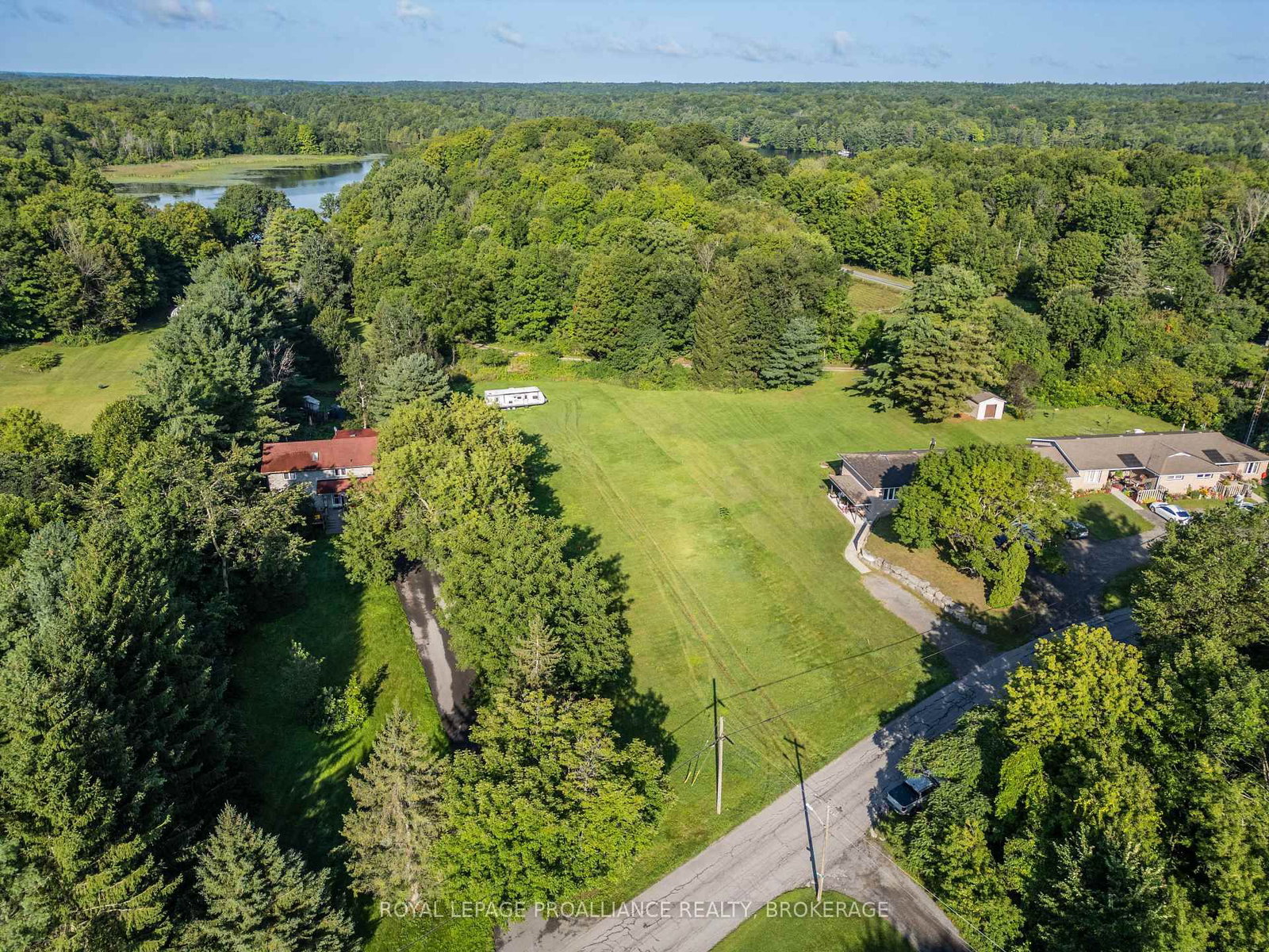126 Haskins Point Road • Leeds and the Thousand Islands, ON photo 10