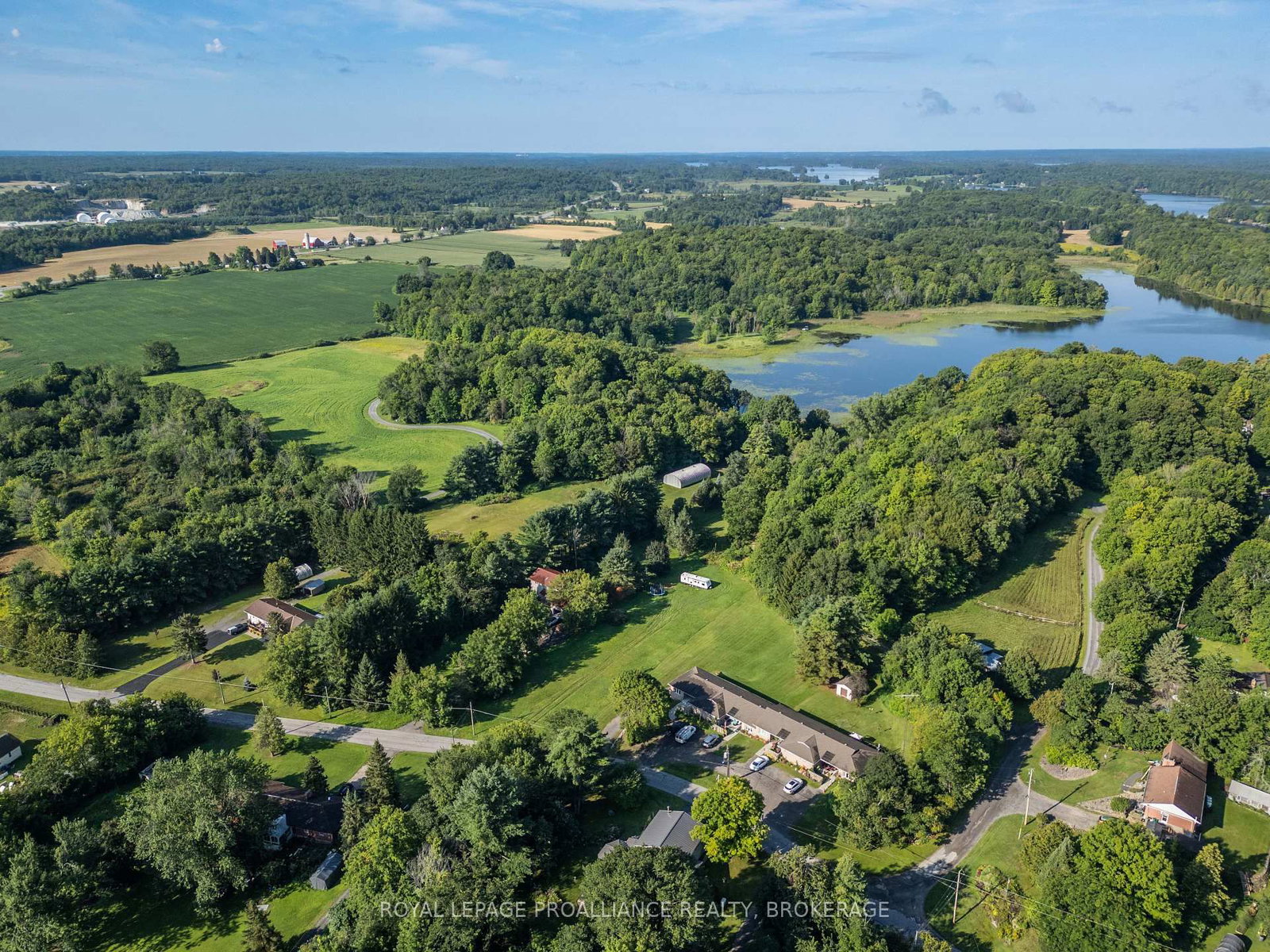 126 Haskins Point Road • Leeds and the Thousand Islands, ON photo 16
