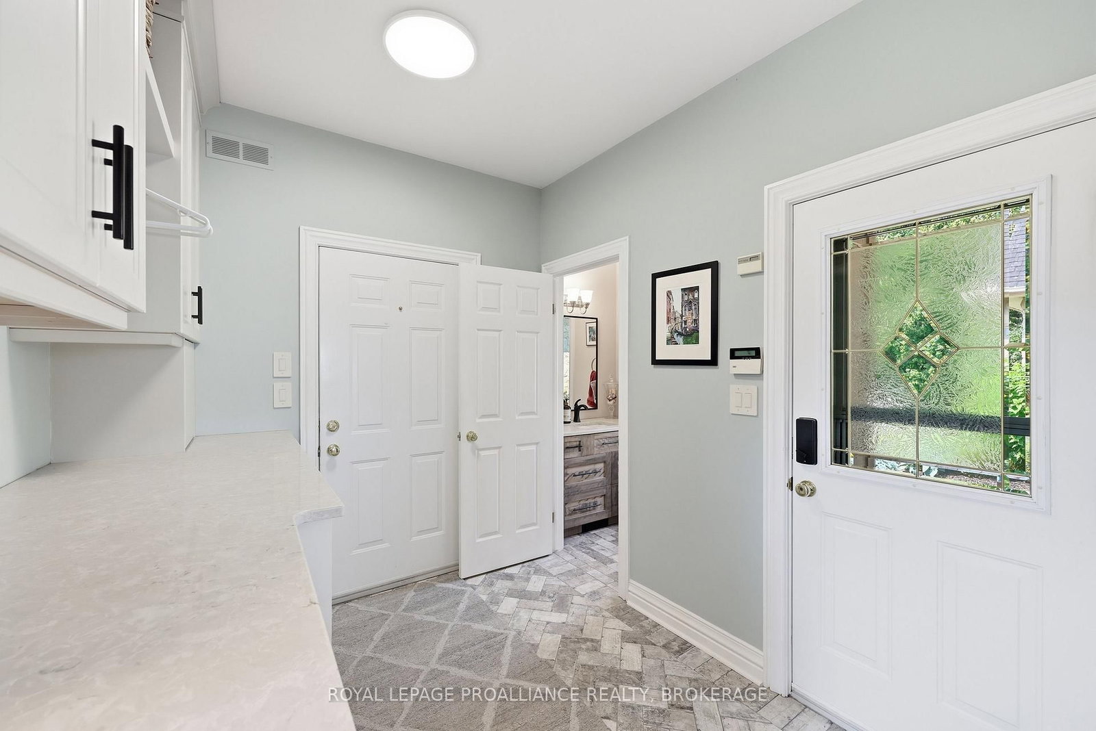 31 Leavis Shores • Gananoque, ON photo 16