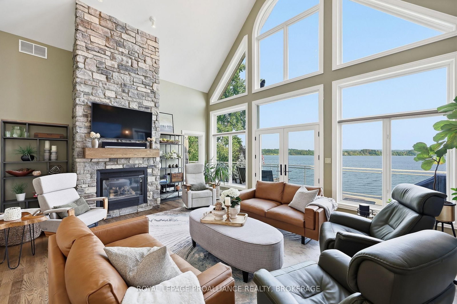 31 Leavis Shores • Gananoque, ON photo 24