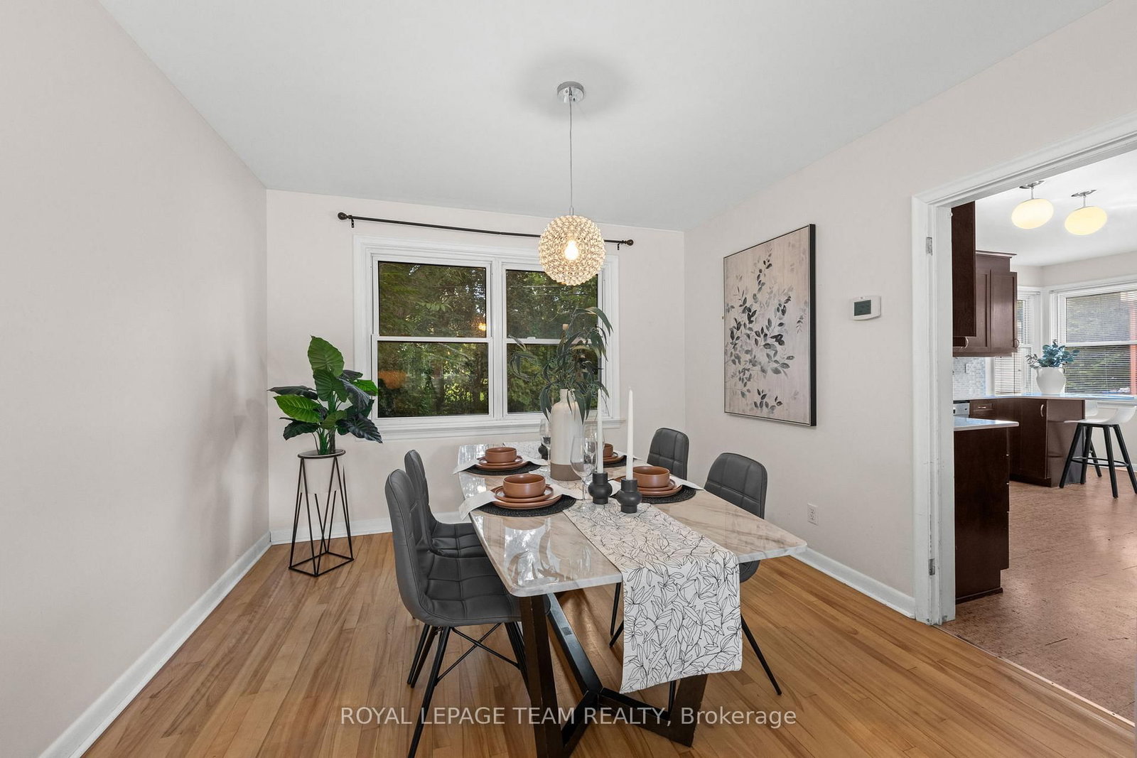 873 Smyth Road • Ottawa, ON photo 21