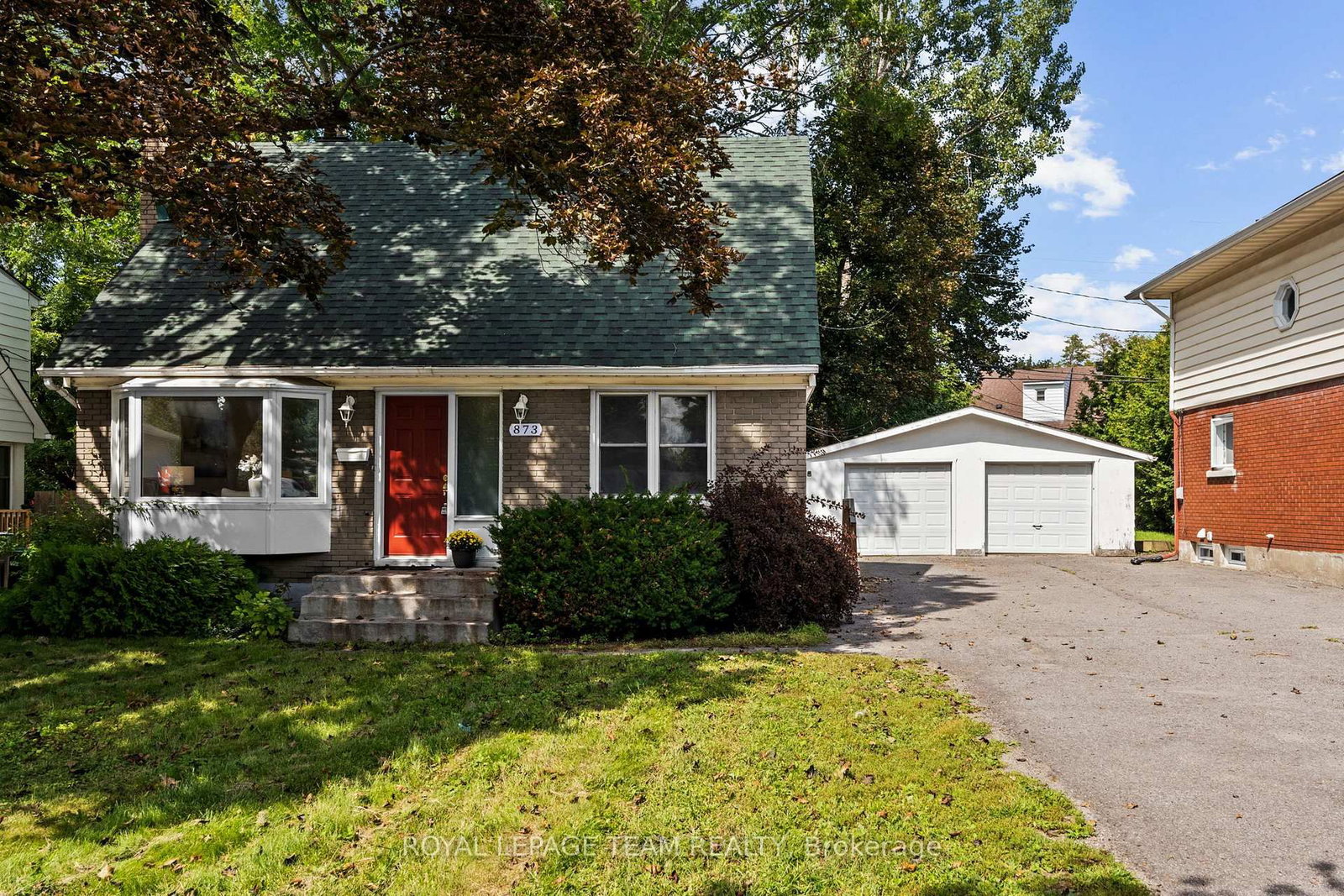 873 Smyth Road • Ottawa, ON photo 40