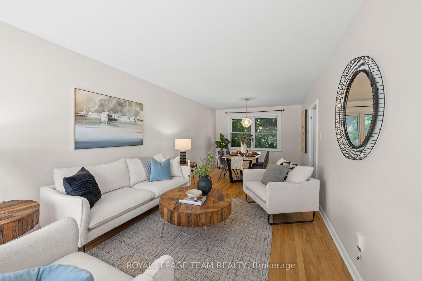 873 Smyth Road • Ottawa, ON photo 9