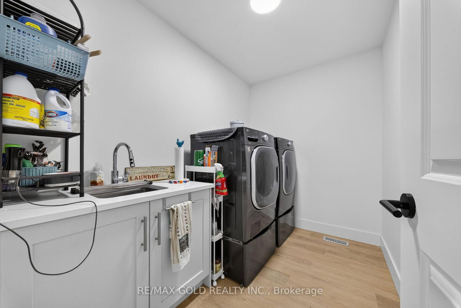 67 trailview Drive • Tillsonburg, ON photo 35