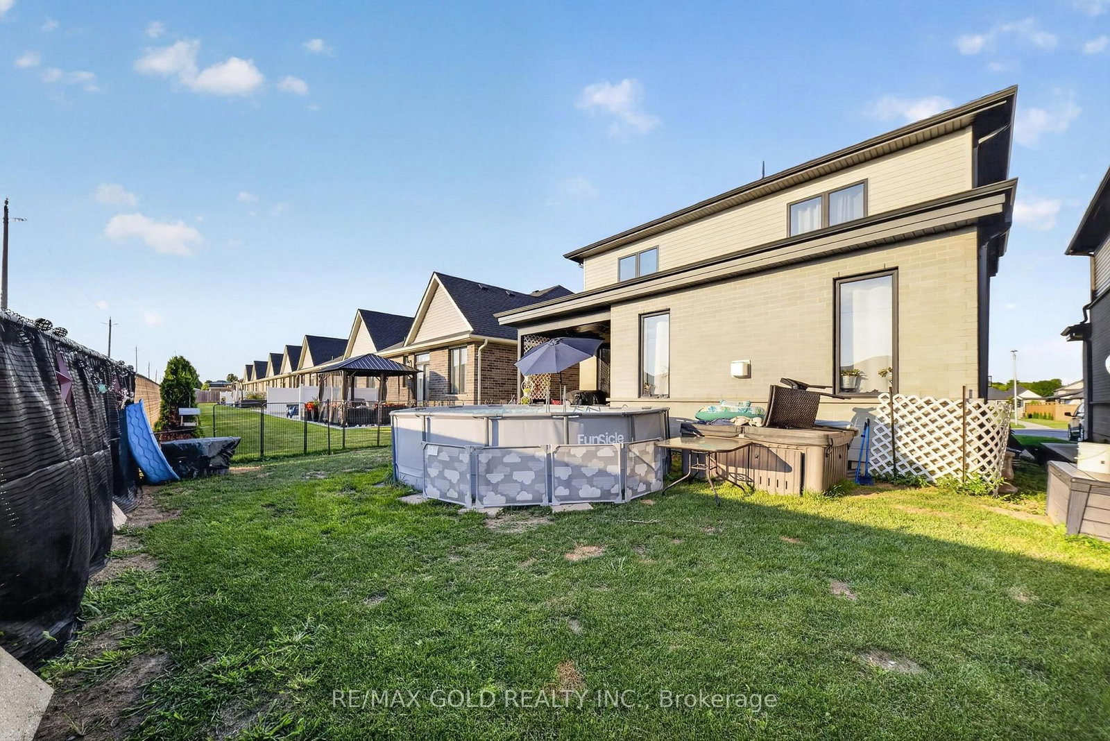 67 trailview Drive • Tillsonburg, ON photo 44