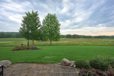 1266 Sandy Somerville Drive • London South, ON photo 3