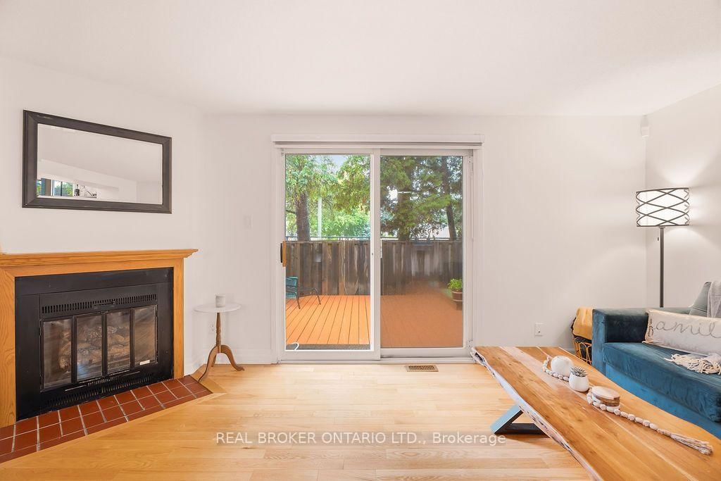 1699E Lamoureux Drive • Ottawa, ON photo 14