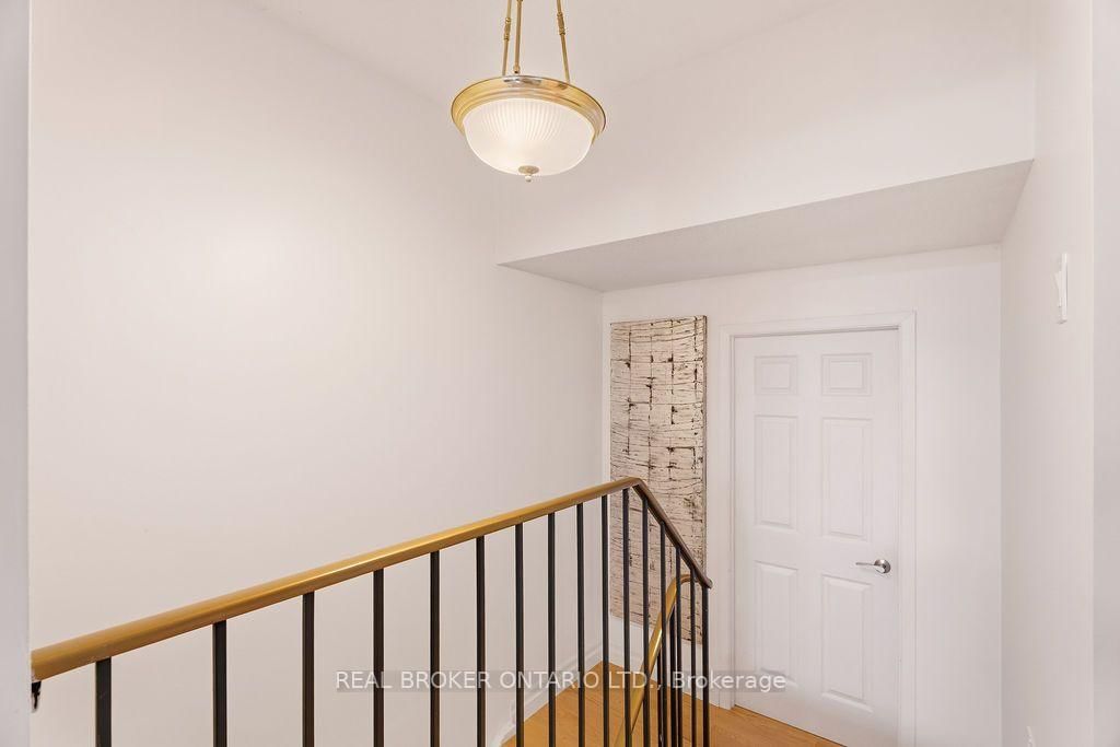 1699E Lamoureux Drive • Ottawa, ON photo 18