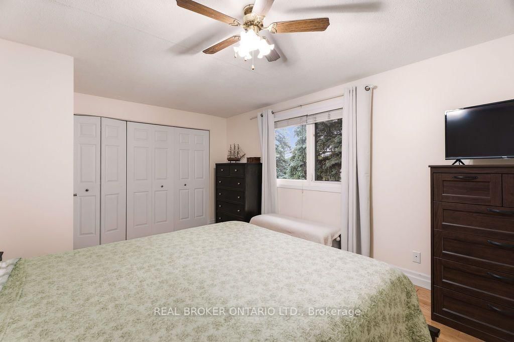 1699E Lamoureux Drive • Ottawa, ON photo 20