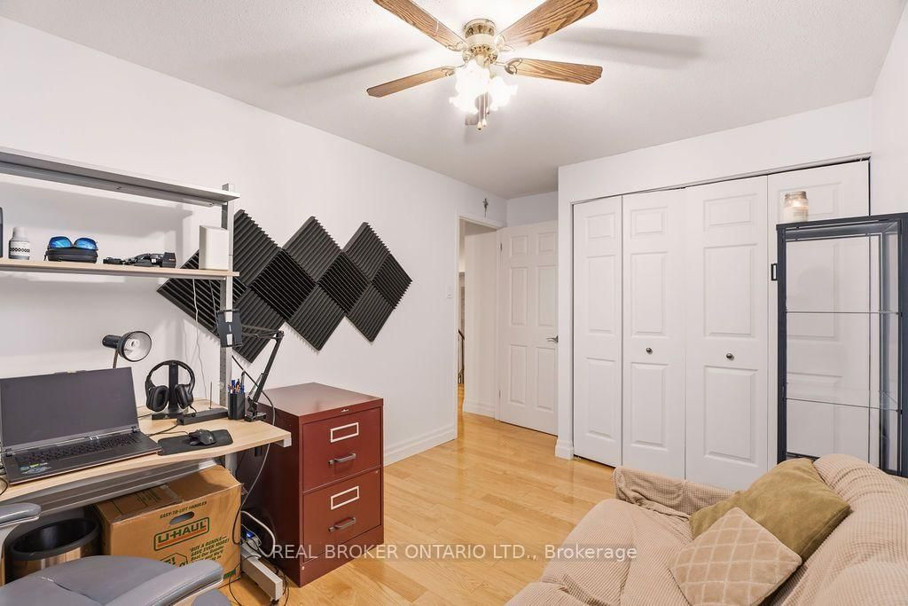 1699E Lamoureux Drive • Ottawa, ON photo 24