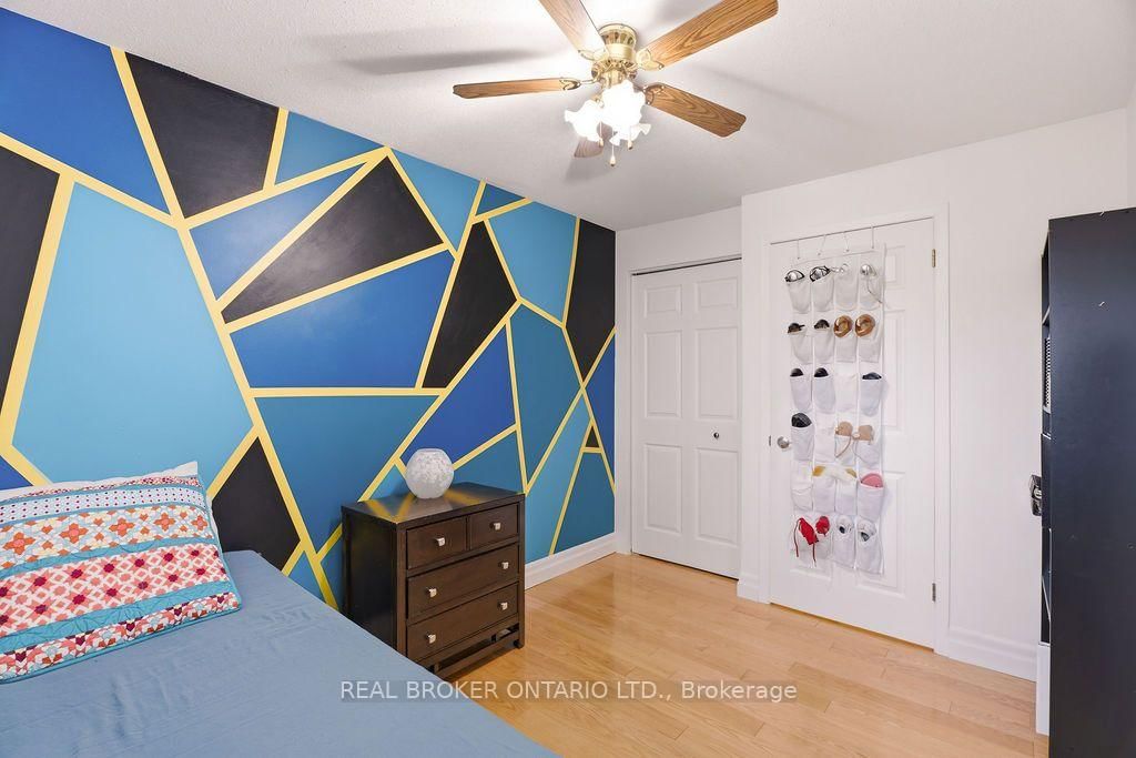 1699E Lamoureux Drive • Ottawa, ON photo 26