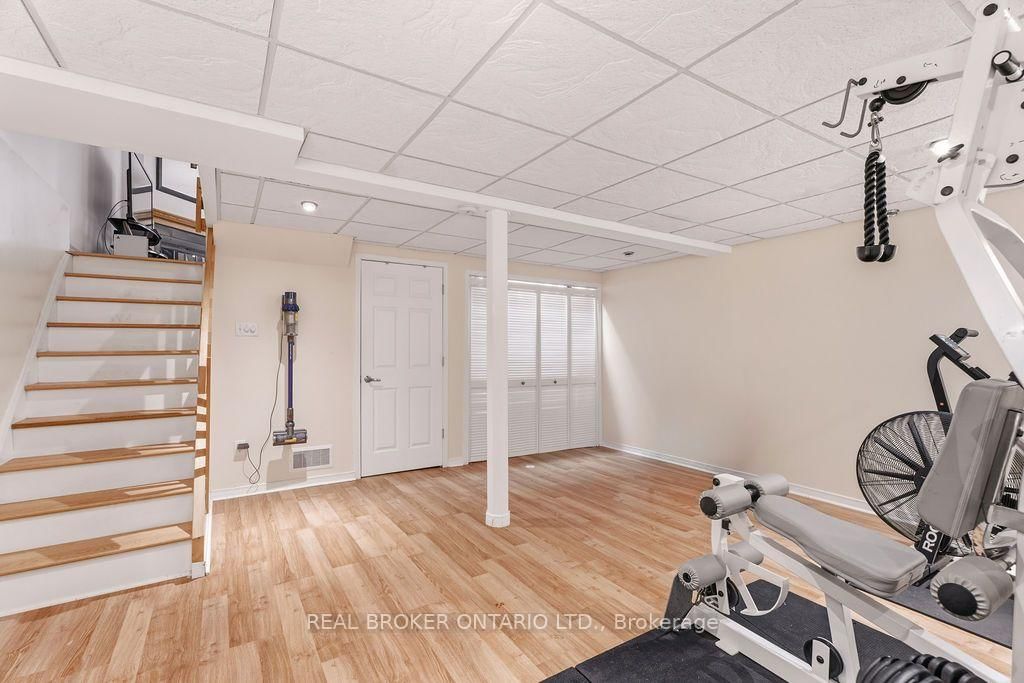 1699E Lamoureux Drive • Ottawa, ON photo 29