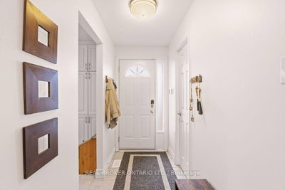 1699E Lamoureux Drive • Ottawa, ON photo 3