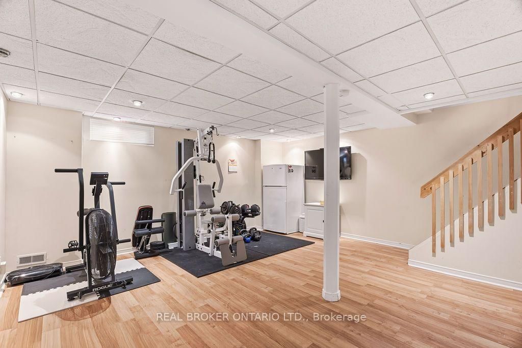1699E Lamoureux Drive • Ottawa, ON photo 30
