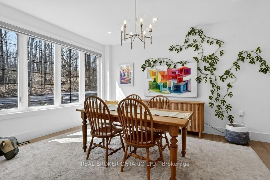 1095 Mineral Springs Road • Hamilton, ON photo 12