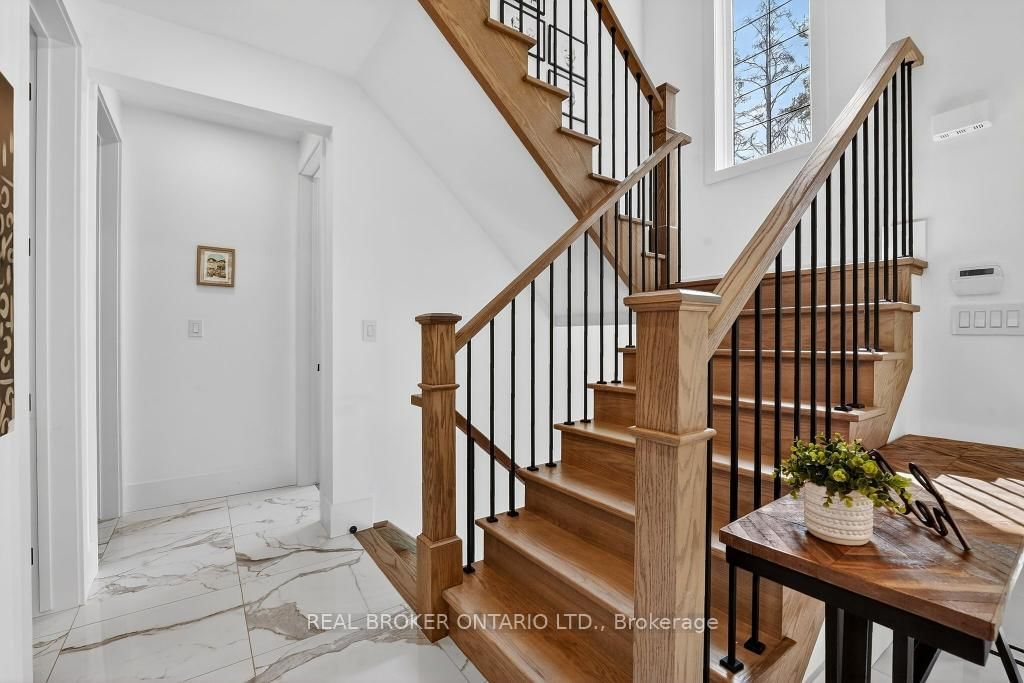 1095 Mineral Springs Road • Hamilton, ON photo 19