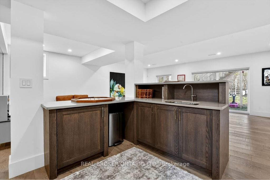 1095 Mineral Springs Road • Hamilton, ON photo 34