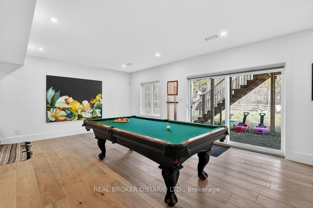 1095 Mineral Springs Road • Hamilton, ON photo 5