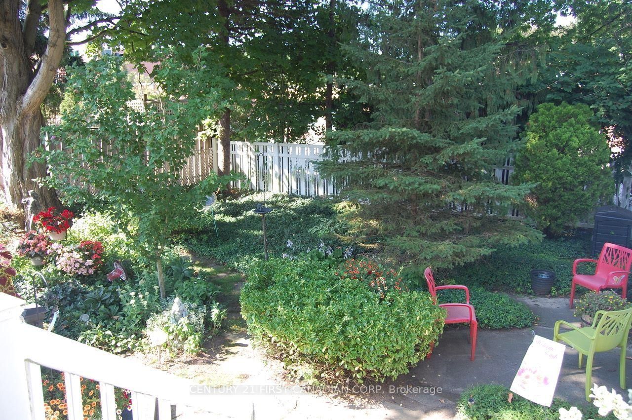 166 Foster Avenue • London North, ON photo 26