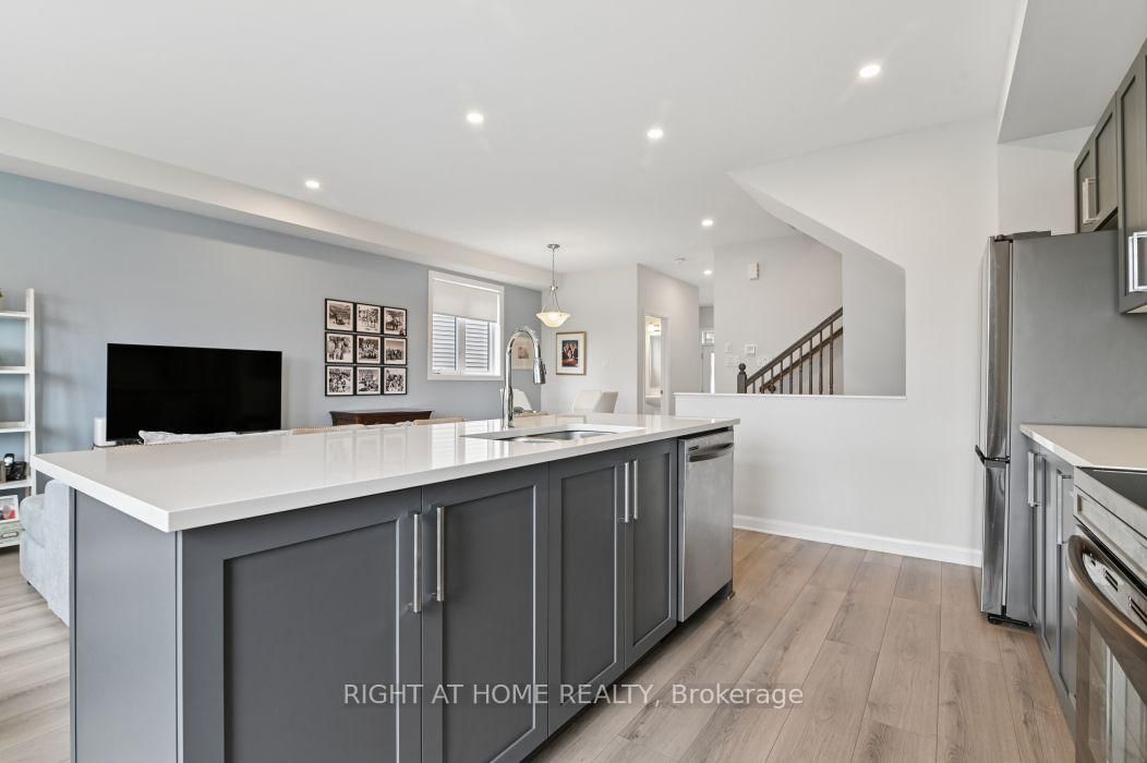 512 Prominence Way • Orleans, ON photo 12