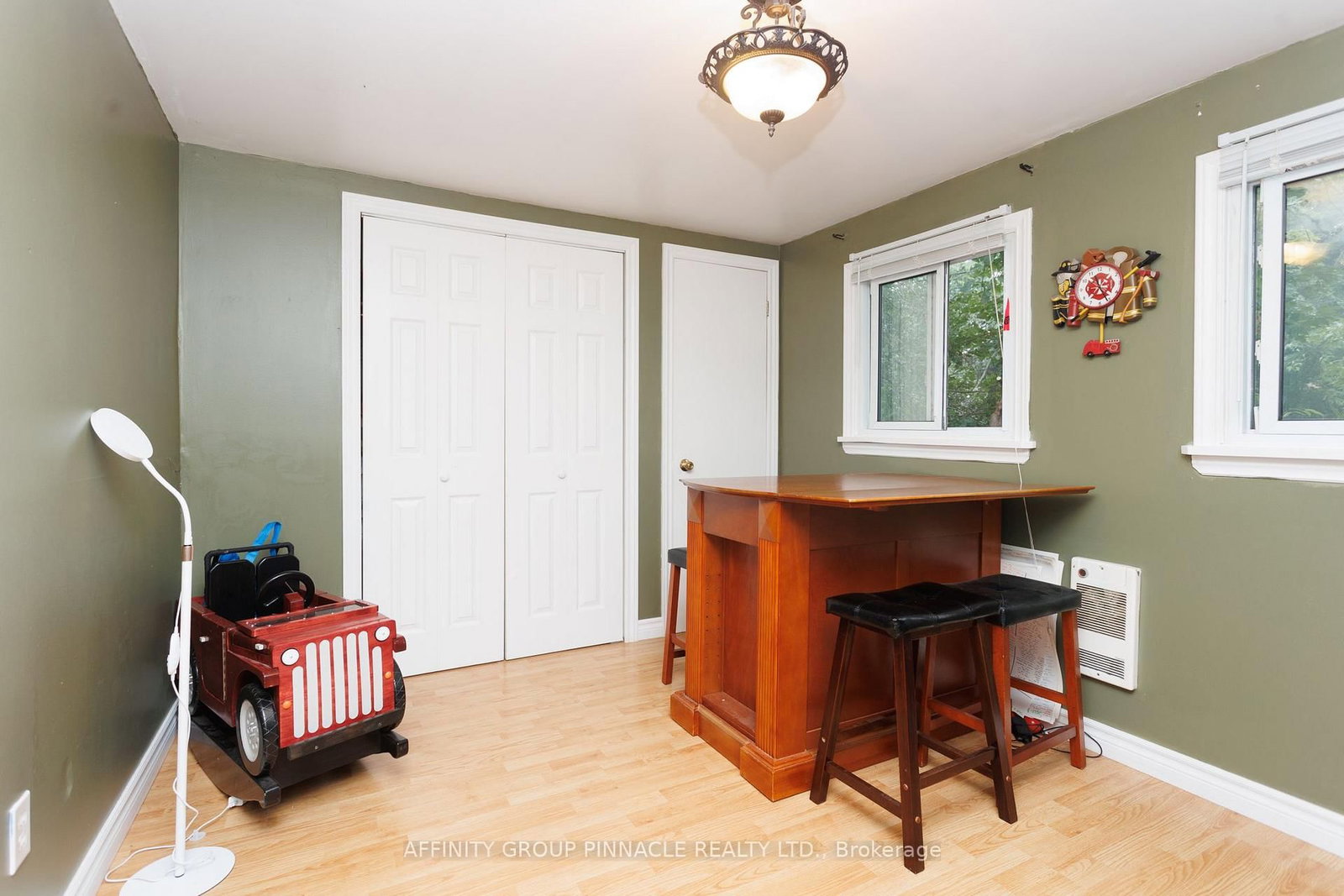 124 Cameron Drive • Kawartha Lakes, ON photo 8