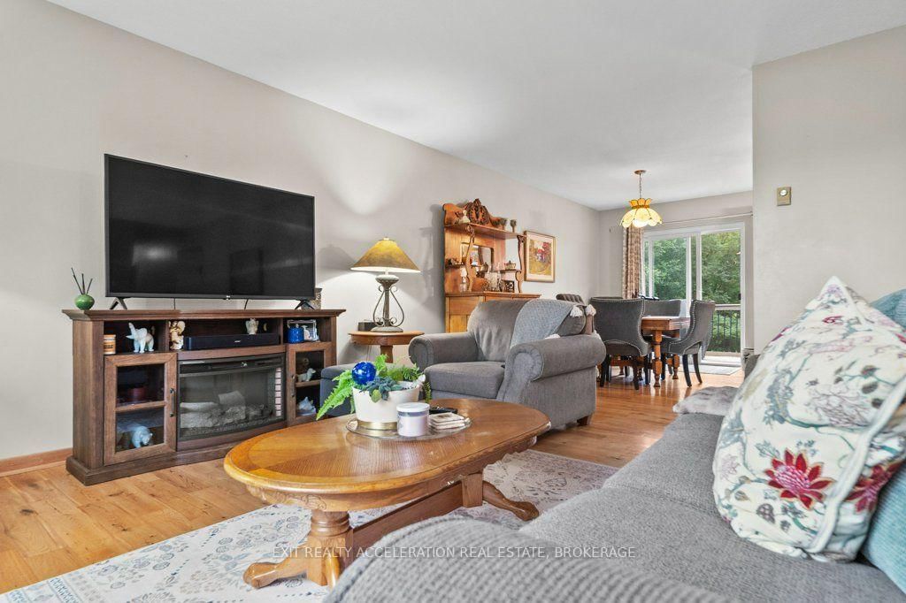 4524 County Rd 1 E • Yarker, ON photo 10