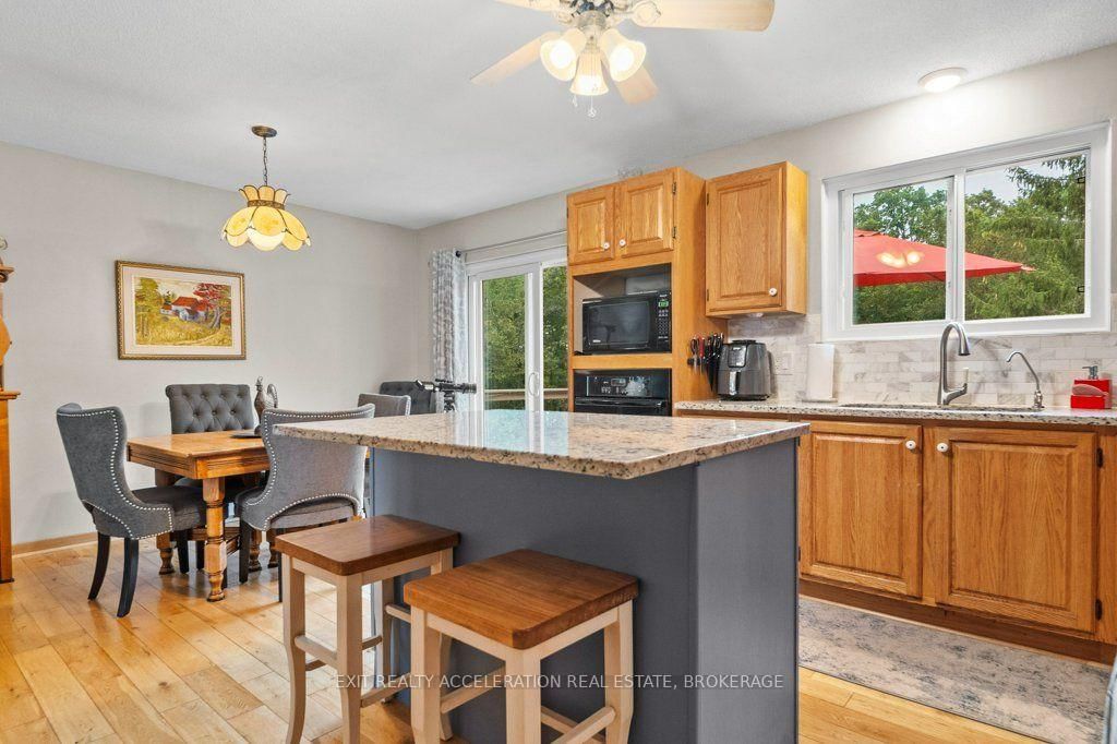 4524 County Rd 1 E • Yarker, ON photo 15