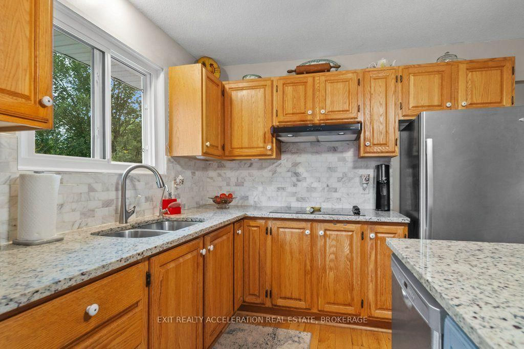 4524 County Rd 1 E • Yarker, ON photo 17
