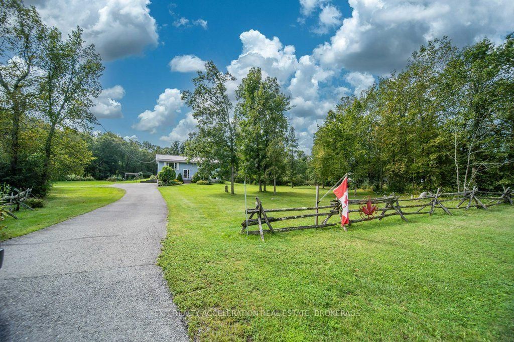 4524 County Rd 1 E • Yarker, ON photo 2