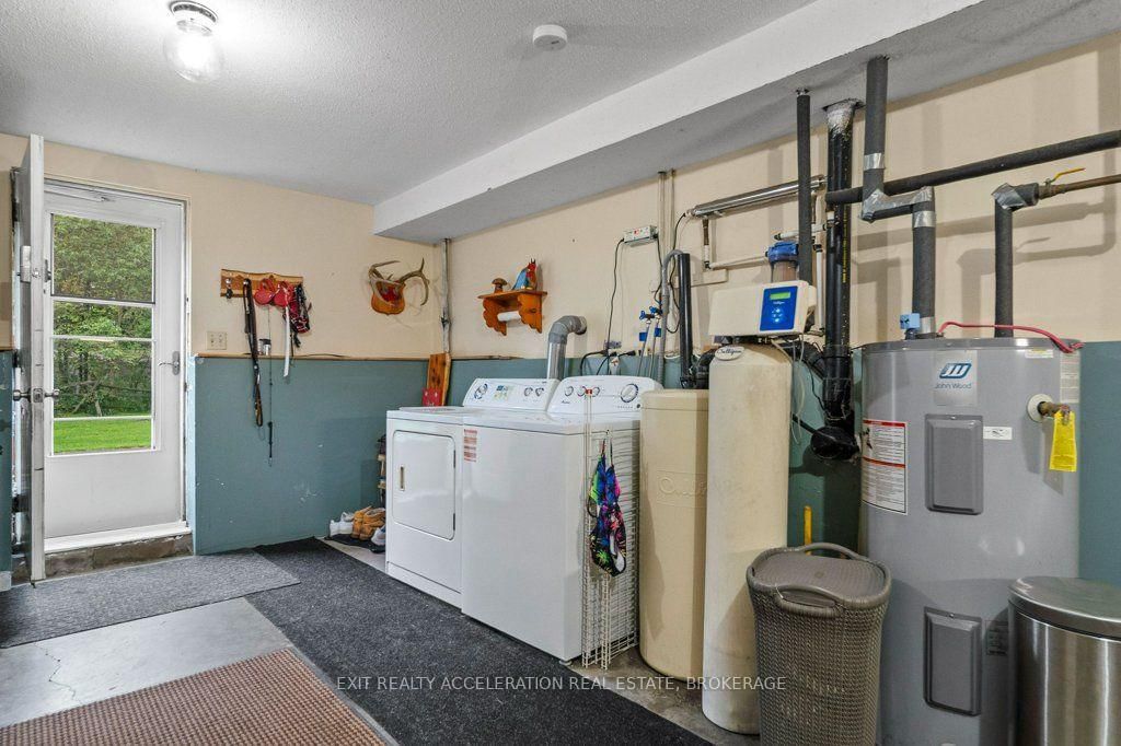 4524 County Rd 1 E • Yarker, ON photo 35