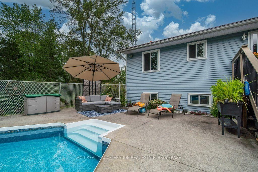 4524 County Rd 1 E • Yarker, ON photo 37