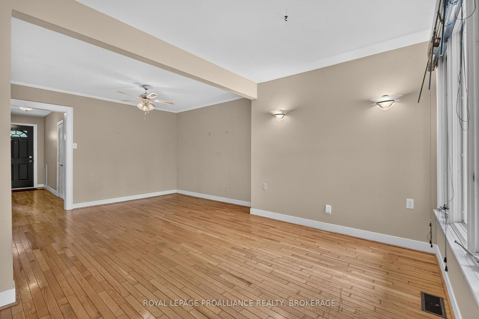 364 Glengarry Road • Kingston, ON photo 17