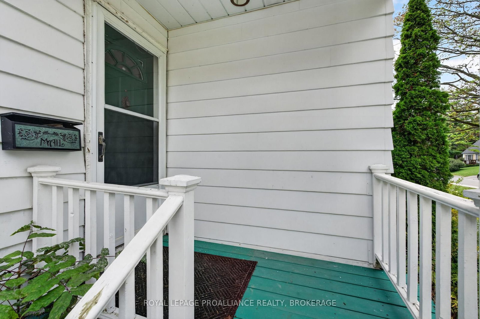 364 Glengarry Road • Kingston, ON photo 3