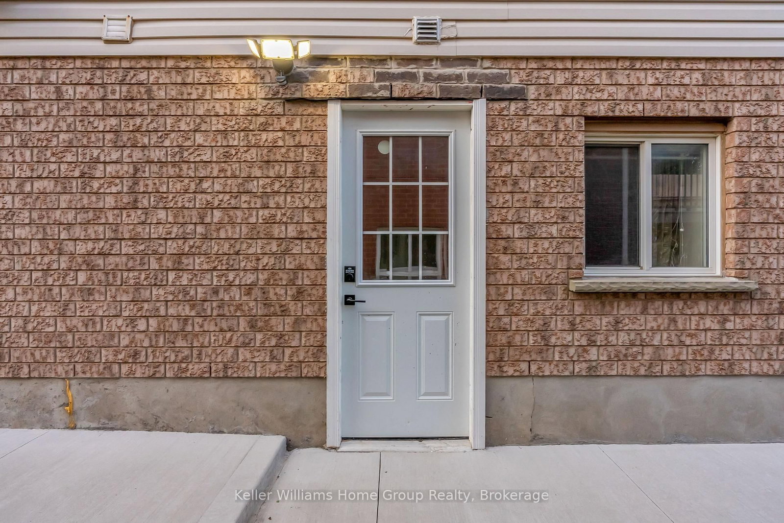 148 Clairfields Drive W • Guelph, ON photo 42