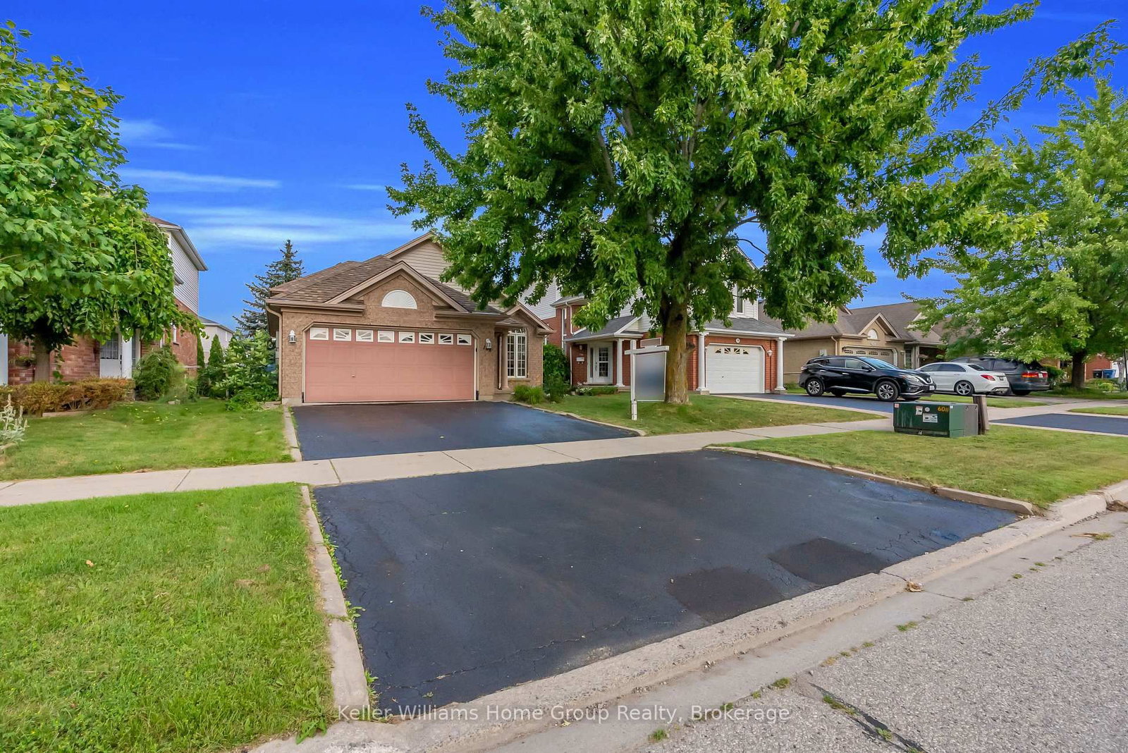 148 Clairfields Drive W • Guelph, ON photo 8