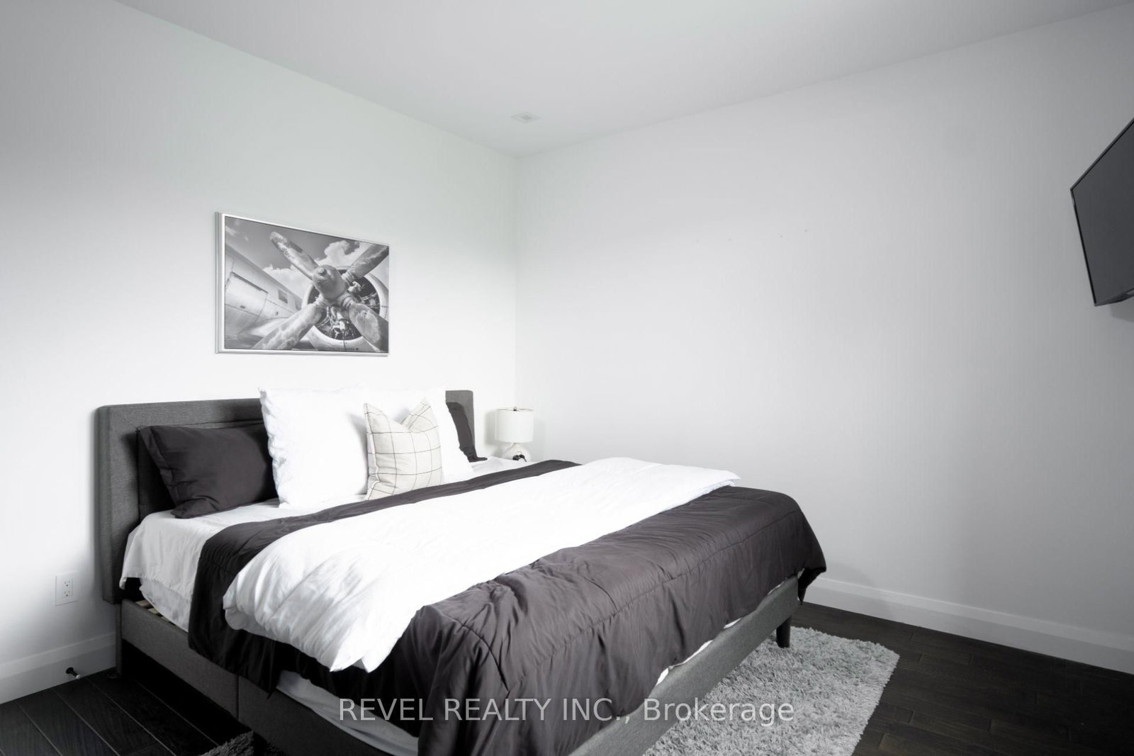 7737 Wellington Rd 34 • Puslinch, ON photo 16