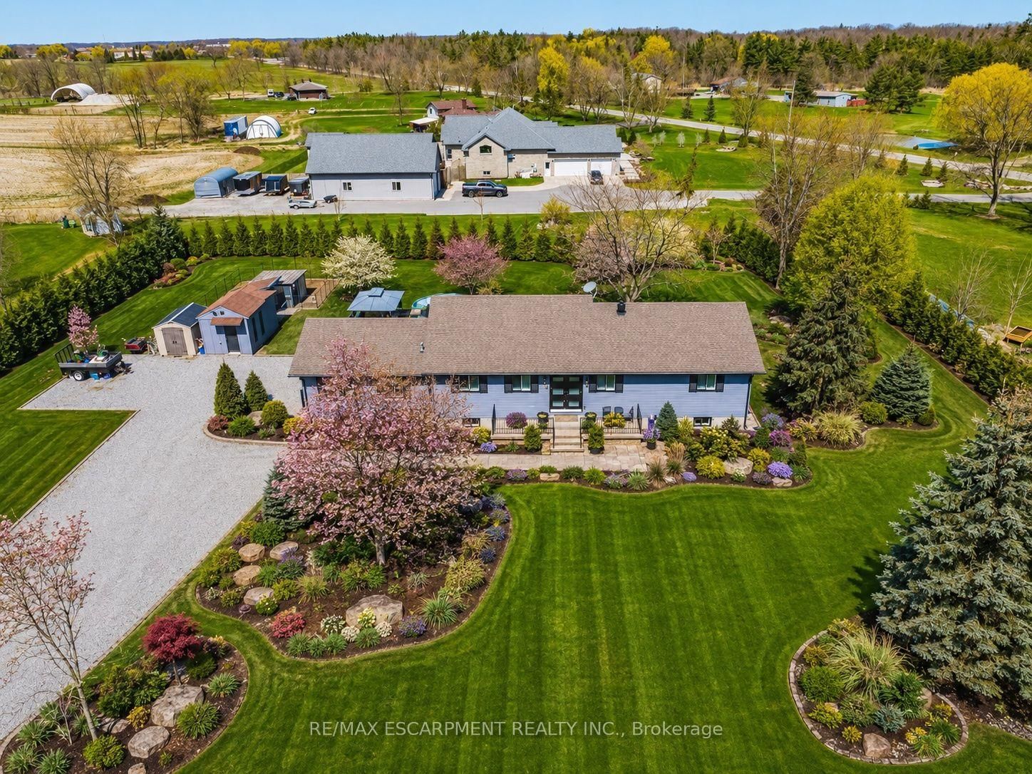 1796 Penny Lane • West Lincoln, ON photo 5