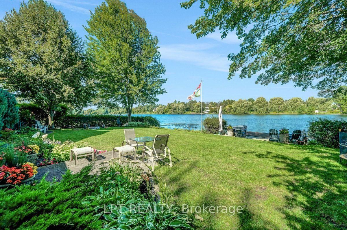5791 Kelly Marie Drive • Manotick, ON photo 45