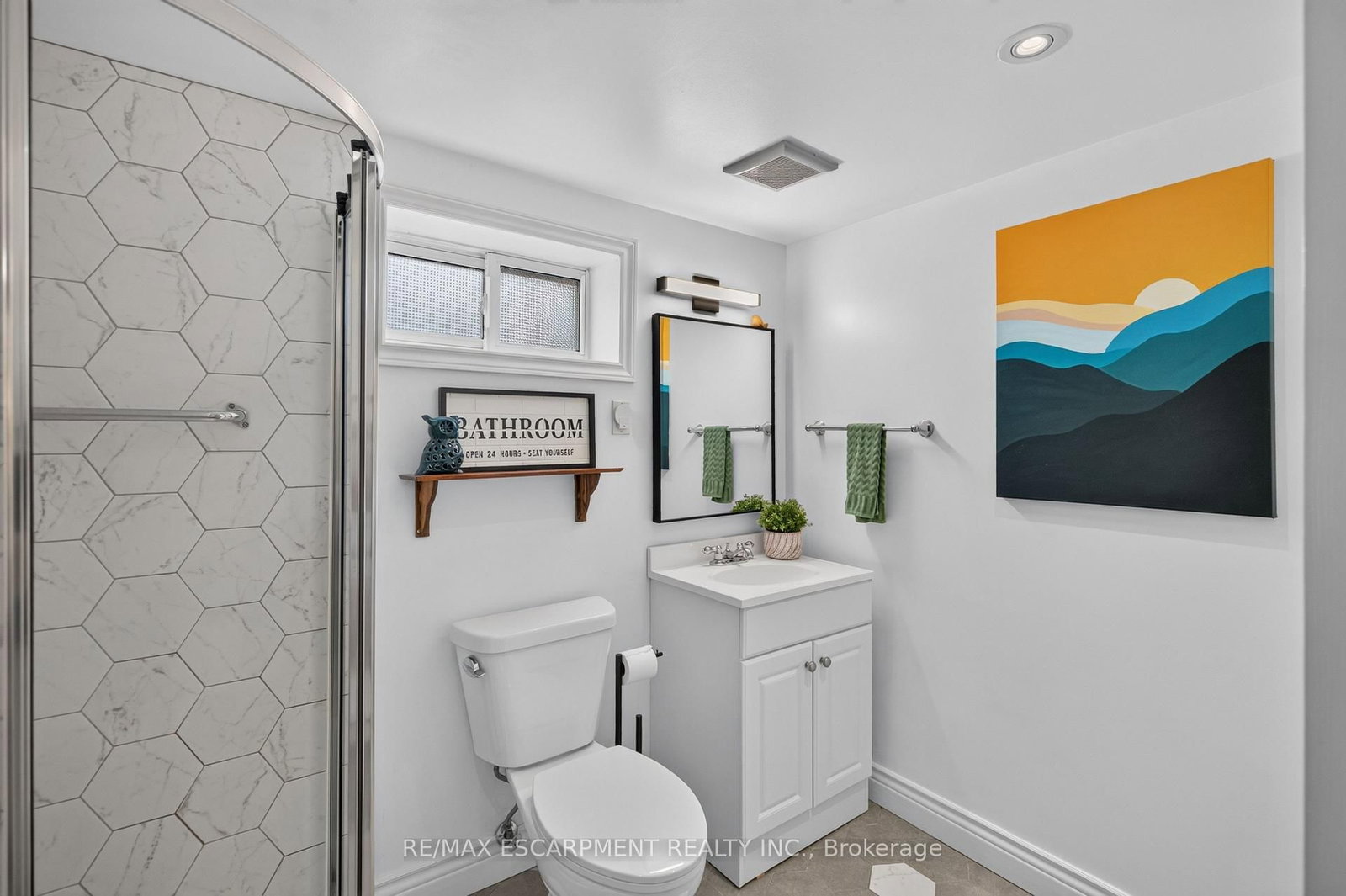 24 Castlefield Drive • Hamilton, ON photo 23
