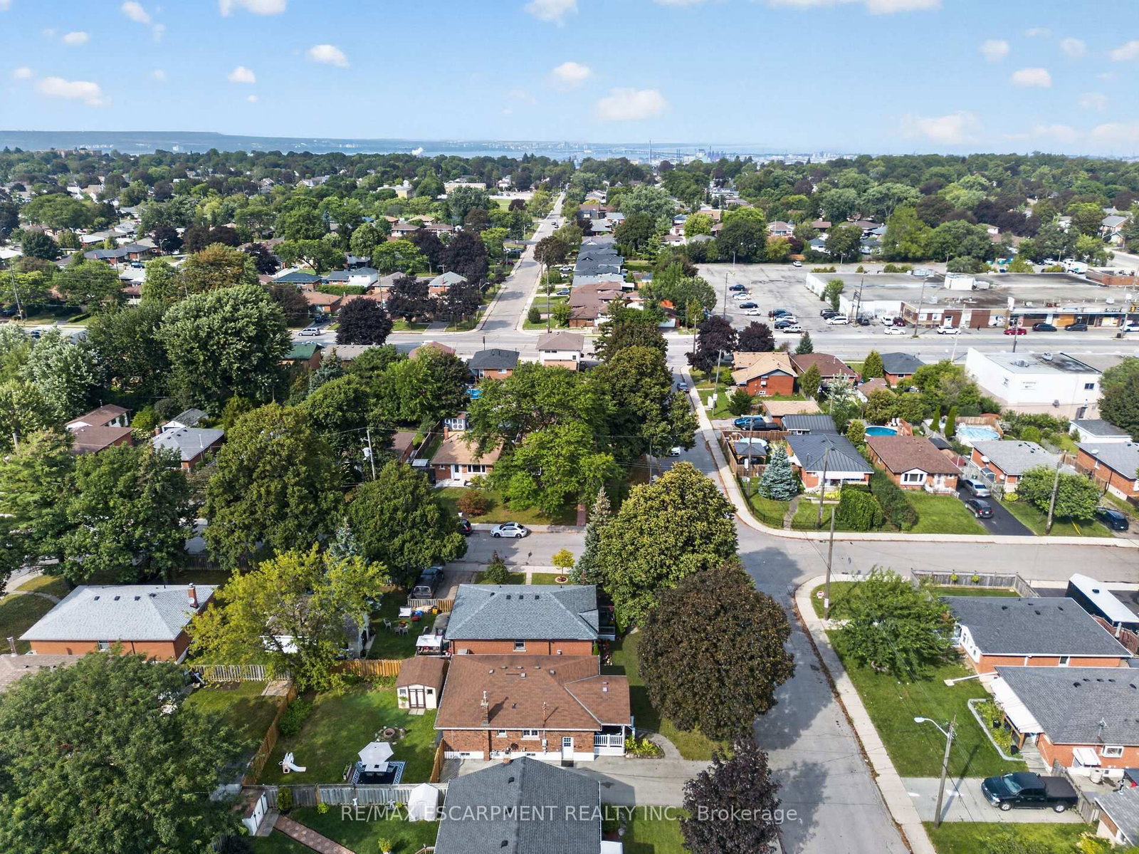 24 Castlefield Drive • Hamilton, ON photo 34