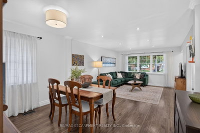 24 Castlefield Drive • Hamilton, ON photo 6