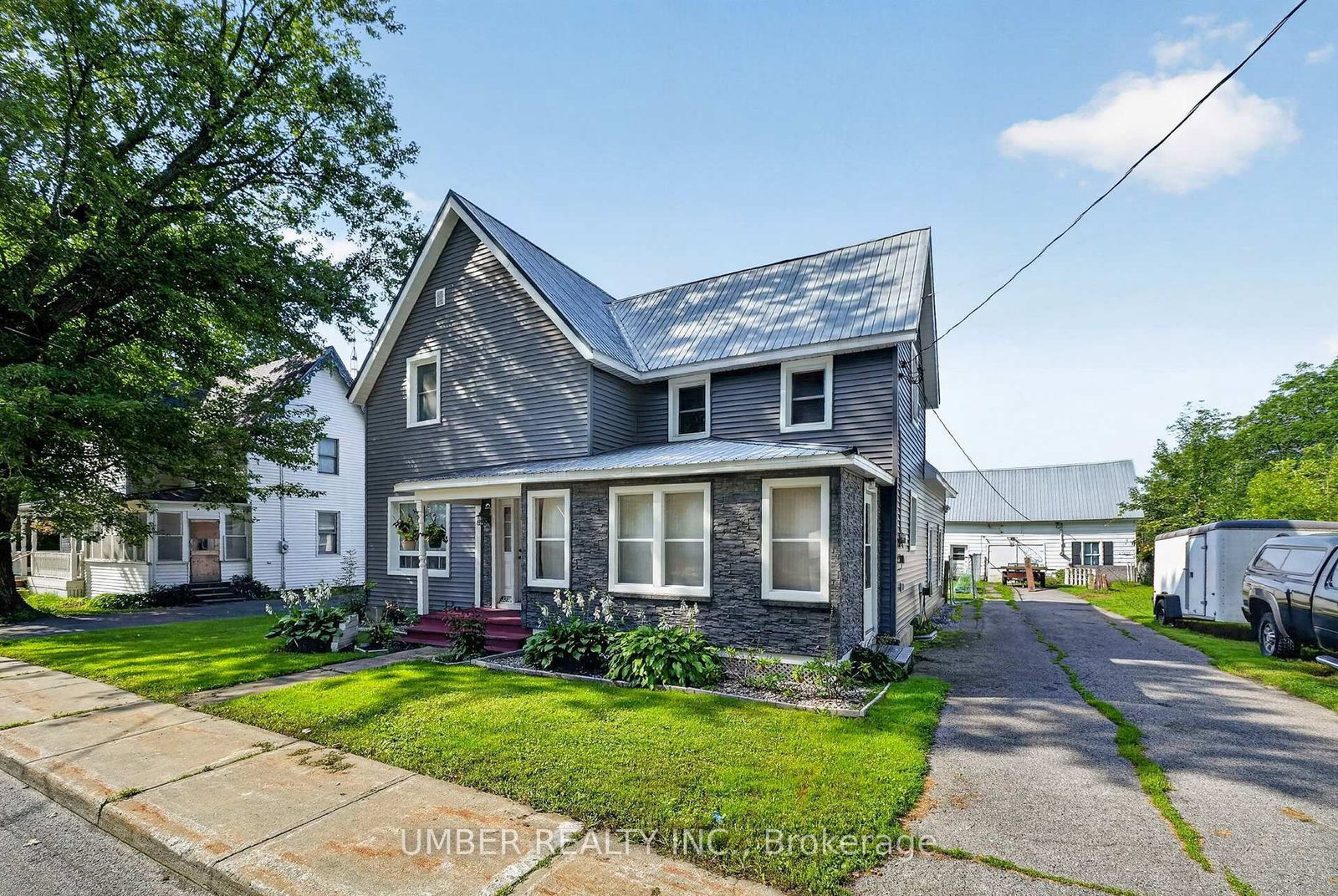 3318 Main Street • North Stormont, ON photo 2