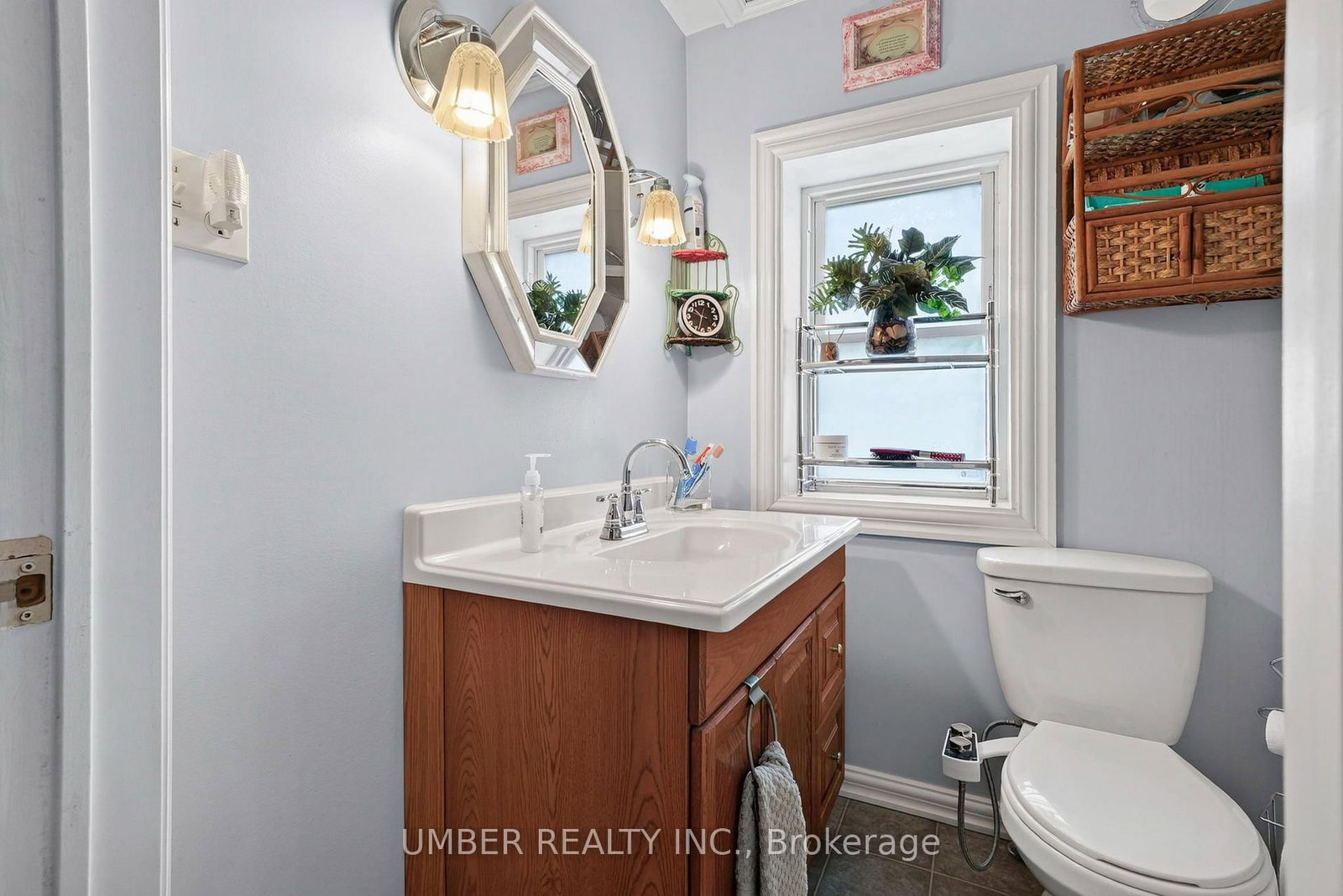 3318 Main Street • North Stormont, ON photo 36