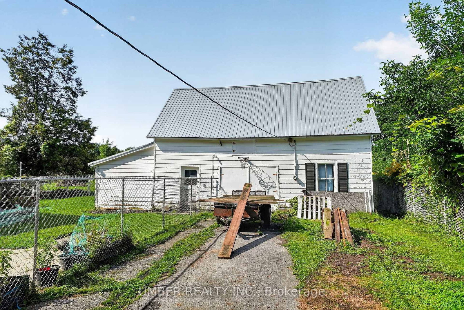 3318 Main Street • North Stormont, ON photo 42
