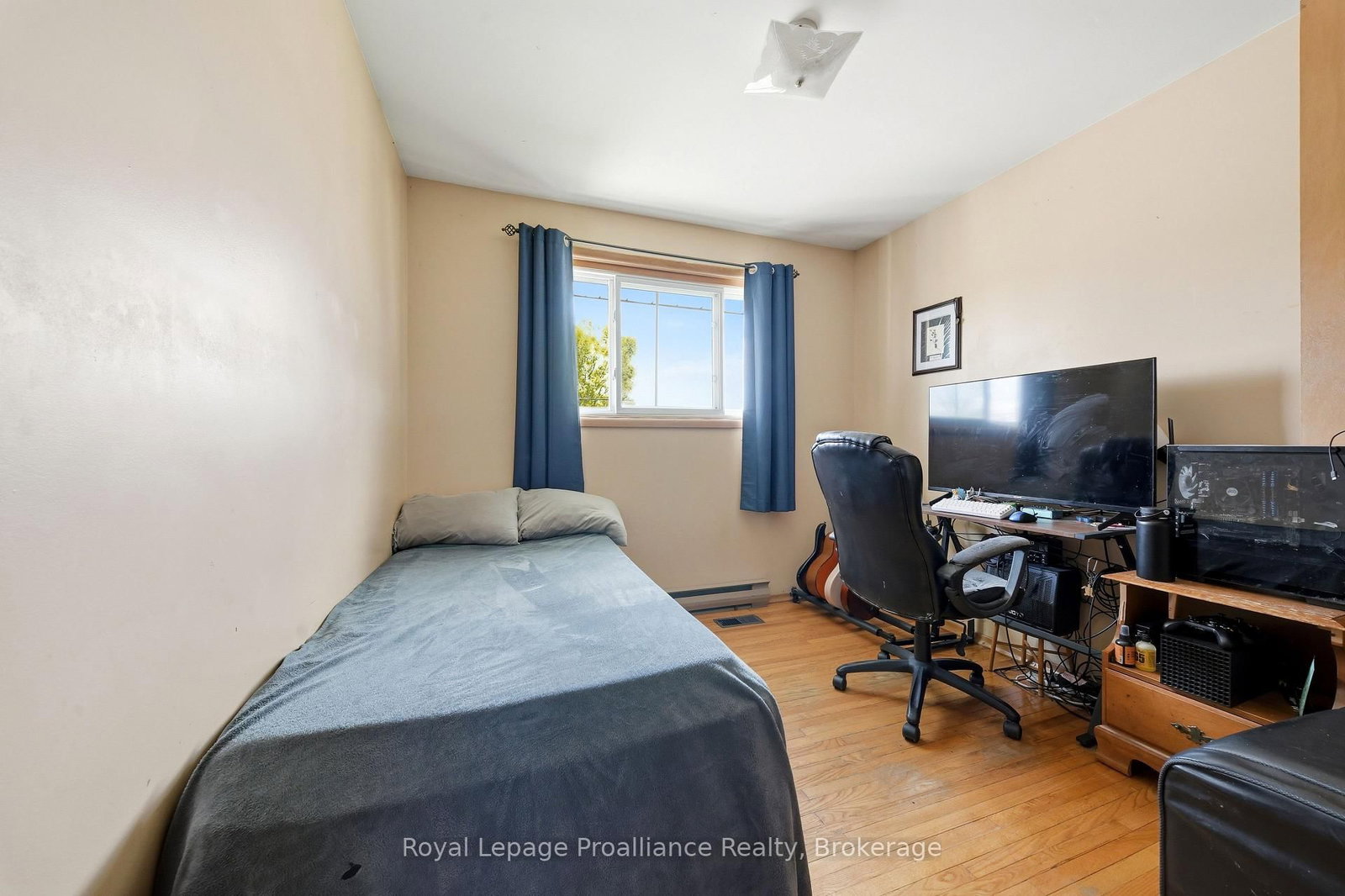 26 Johnson Street • Belleville, ON photo 21